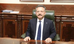 Vali Aksoy: "Köklü bir çınar"