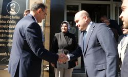 Ayağınıza sıcak su dökmeli!