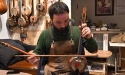 20 yıldır kabak kemane yapıyor, mirası geleceğe taşıyor