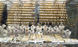 Eskişehir’de yaşlı kadını esnaf kurtardı!