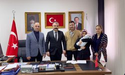 Koruyucu aile projesiyle bir çocuk daha sıcak yuvaya kavuştu