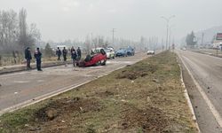 Otomobil takla attı: 1 yaralı