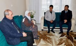 Şehit ailelerine anlamlı ziyaret