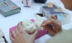 Atık kumaşlar sanata dönüşüyor