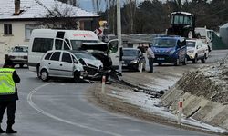 Bolu'da feci kaza: 1 ölü 10 yaralı