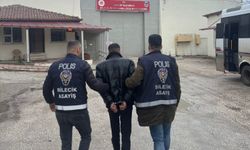 Kendisini jandarma olarak tanıttı, 500 bin TL'lik vurgun yaptı