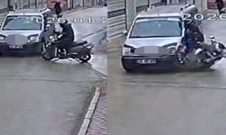 Motosiklet ile panelvan araç çarpıştı!