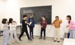 Sanat Sokağı'nda renkli atölye...