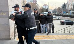 16 Adrese zehir baskını!