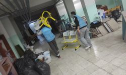 Yükümlüler 6 okul temizledi