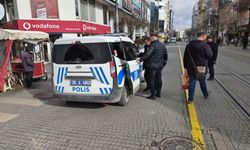 Eskişehir’de kaldırıma park tartışması!