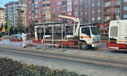 Yenilenen durak hizmete sunuldu