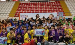 Başkan Ünlüce Mini Miniklerin coşkusuna ortak oldu