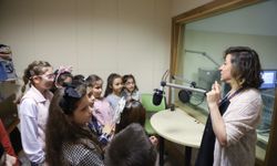 Minikler Radyo A’da yayın heyecanı yaşadı