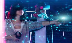 Sanal gerçeklikte arkadaşlarınızın hologramları ile iletişim kurmaya ve yeni tanıdıklar edinmeye hazır mısınız?
