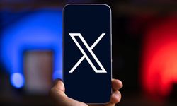X Çöktü mü? Platform neden yenilenmiyor, sorun mu var?