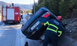 Kontrolden çıkan araç su kanalına uçtu!