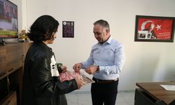 Çocuk evlerinde kalan minik ellerden anlamlı 18 Mart hediyesi