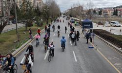 Eskişehir'de trafik kapanıyor, sokaklar yayalara kalıyor