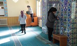 Tepebaşı Belediyesi'nden camilerde temizlik