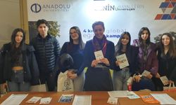 Anadolu Üniversitesi standı yoğun ilgi gördü