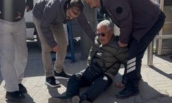 Tramvay durağında kavga! Yaşlı adamı darp etti