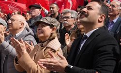 Genel başkan beni seviyor...