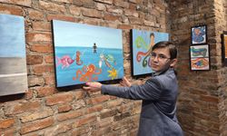 12 Yaşındaki Egemen'in sergisi yardıma dönüşüyor