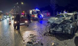 Üç araç birbirine girdi: 6 kişi yaralandı!