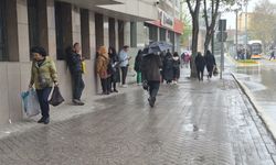 Vatandaşlar yağmura hazırlıksız yakalandı