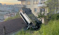 Okul servisi evin çatısına uçtu!