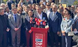CHP Genel Başkanı Özel, tutuklu Mustafa Bozbey'i cezaevinde ziyaret etti