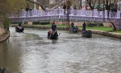 Eskişehir’de gondol turları ilgi görüyor