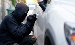 İlginç hırsızlık: Aracı ruhsat sahibi kaçırdı