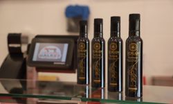 Eskişehir’de ödüllü zeytinyağı satışta!