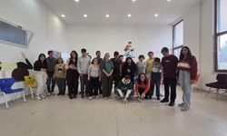 Özel çocuklardan anlamlı sahiplenme