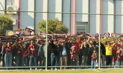 Taraftarlar takıma moral verdi