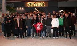 Moral yemeği yediler