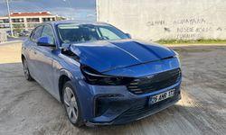 Eskişehir’de otomobiller çarpıştı: 2 yaralı