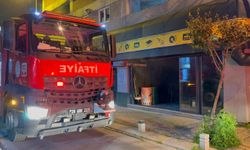 Eğlence mekanında korkutan yangın!