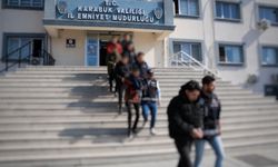 Yapay zeka destekli dolandırıcılık çetesi çökertildi