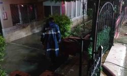 Sağanak etkili oldu: ev ve iş yerlerini su bastı