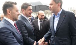 Sizlerin maddi desteğine de ihtiyacı var…