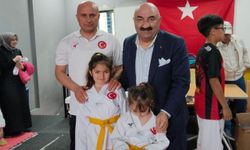 Yeni kuşak coşkusu