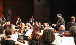 EBB Senfoni Orkestrası'ndan dikkat çeken konser