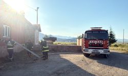 Müzikhol yangını korkuttu: Elektrik kontağından çıktı!