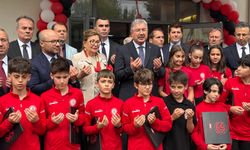 Fethi Heper Spor Ortaokulu düzenlenen törenle hizmete açıldı