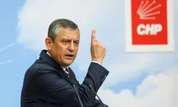 Özgür Özel ve ekibi Parti Meclisi'nden istifa etti