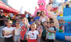 Başkan Ayşe Ünlüce çocukların sevincine ortak oldu