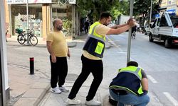 Trafik levhaları yenileniyor...